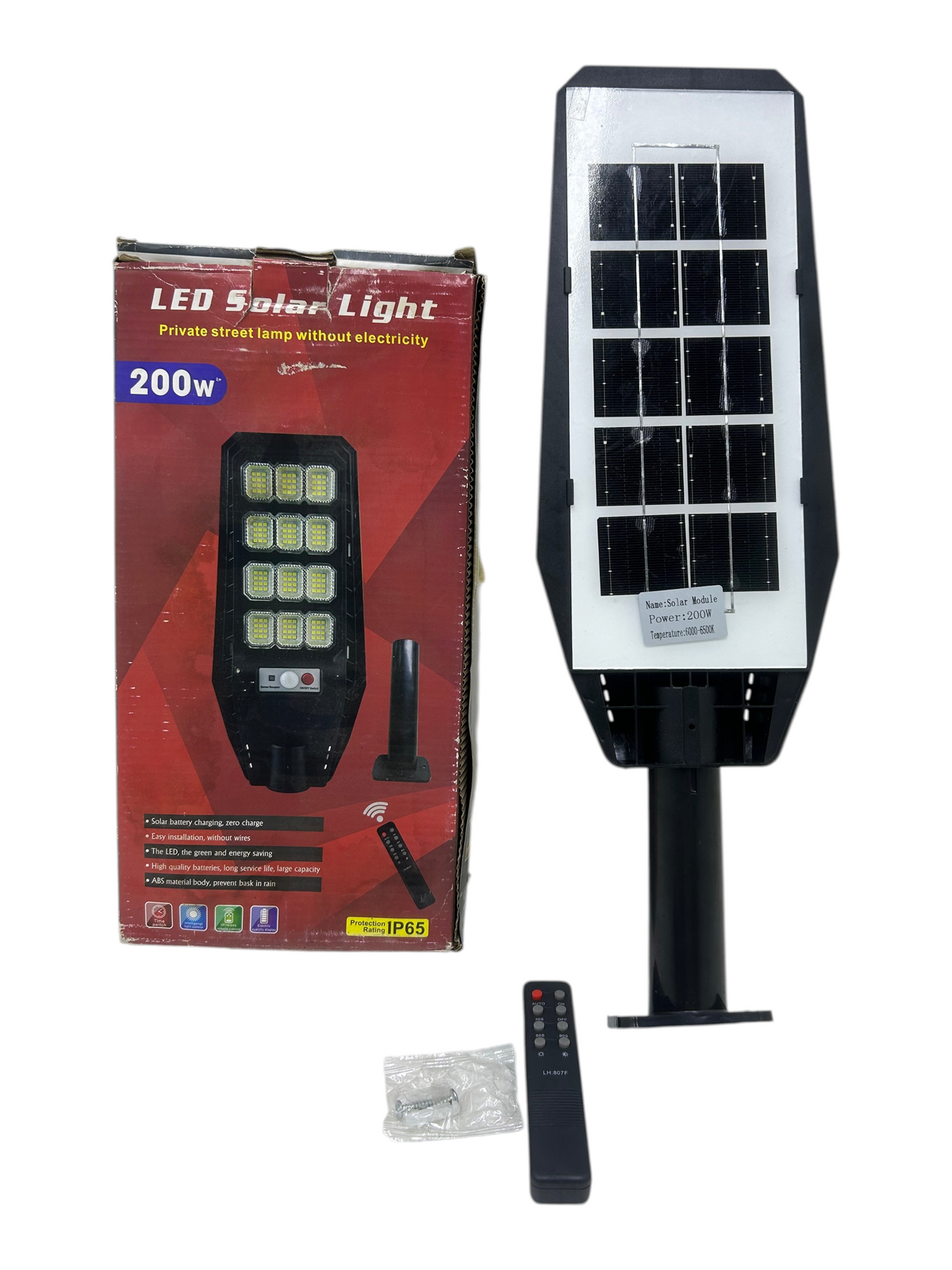 Lámpara solar EASY STORE de 200W con panel fotovoltaico, sensor de movimiento, control remoto y soporte de montaje.