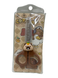 Tijeras escolares EASY STORE con diseño de capibara, mangos marrones y protector de hoja transparente.
