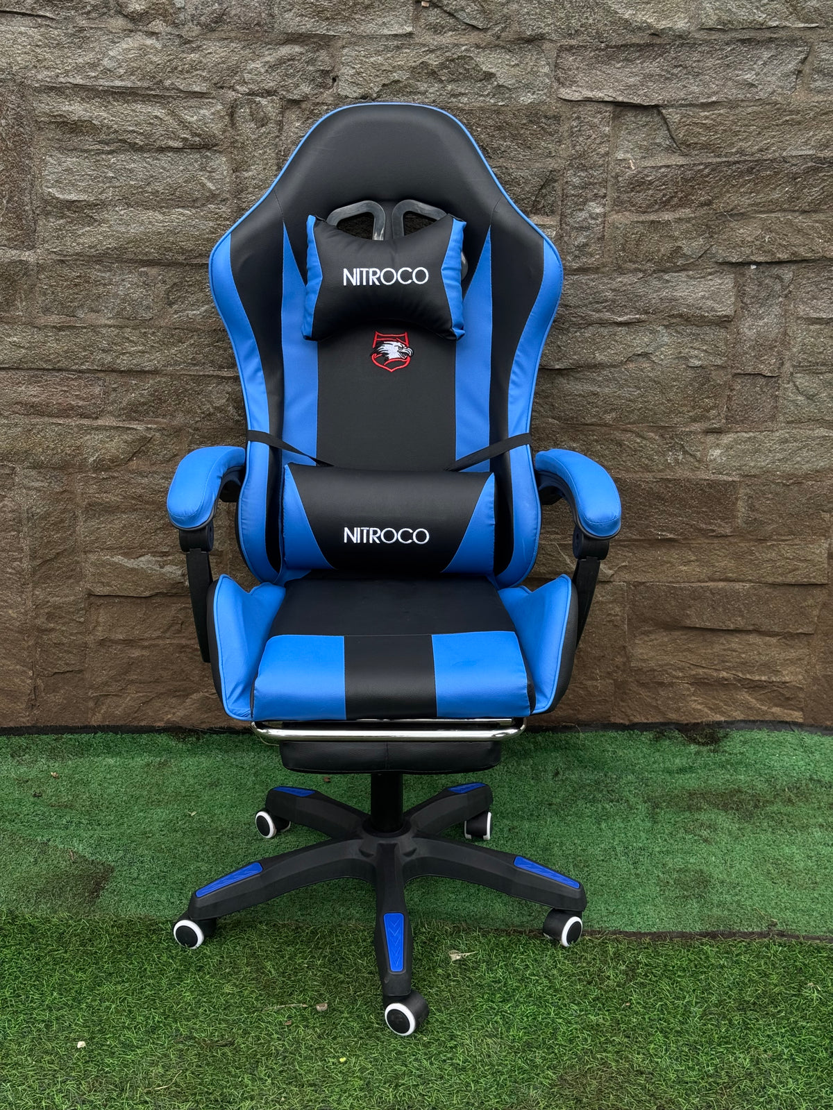 SILLA GAMING CON REPOSAPIES