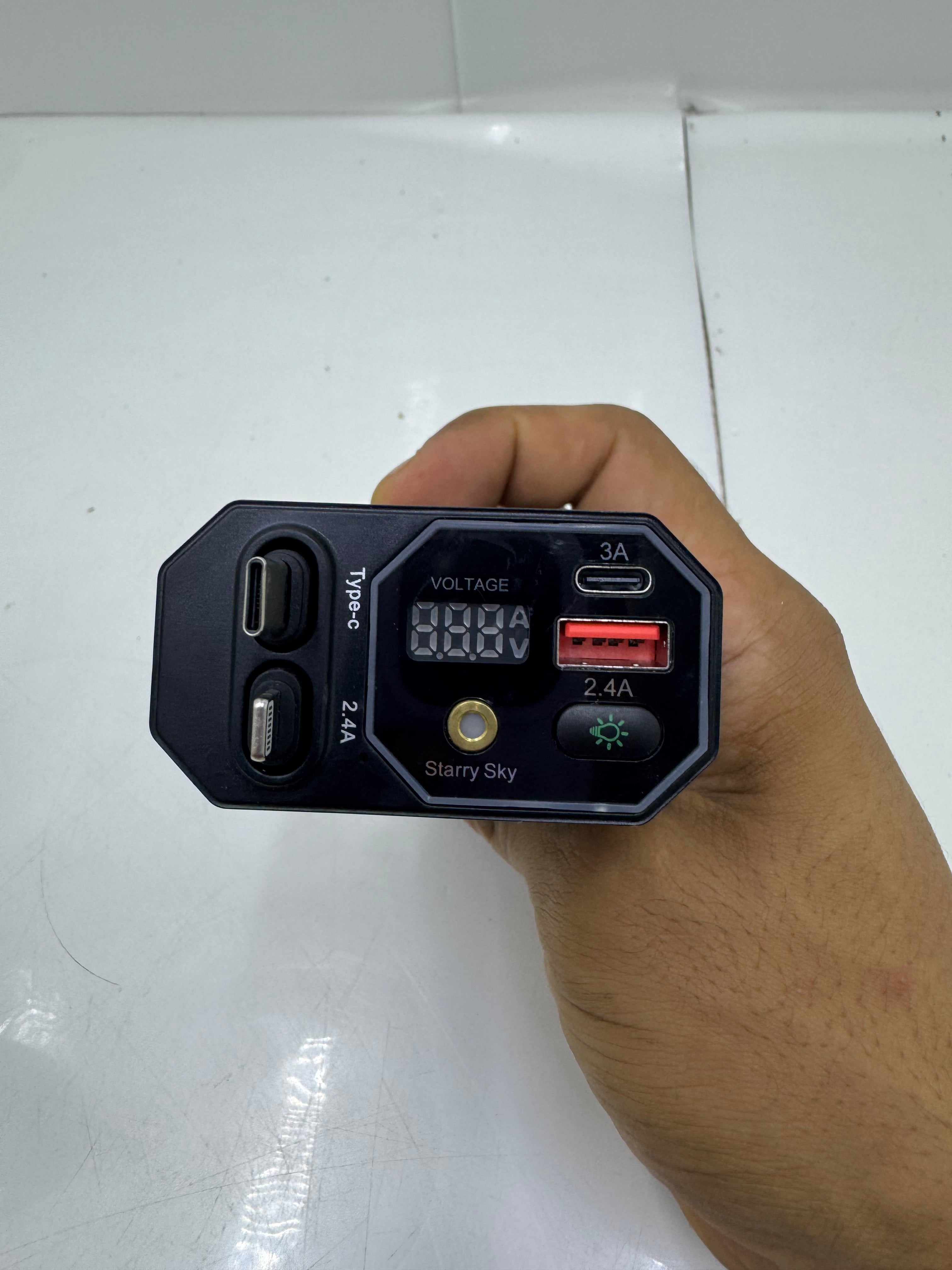 Cargador 4 En 1 Con Proyector 120w