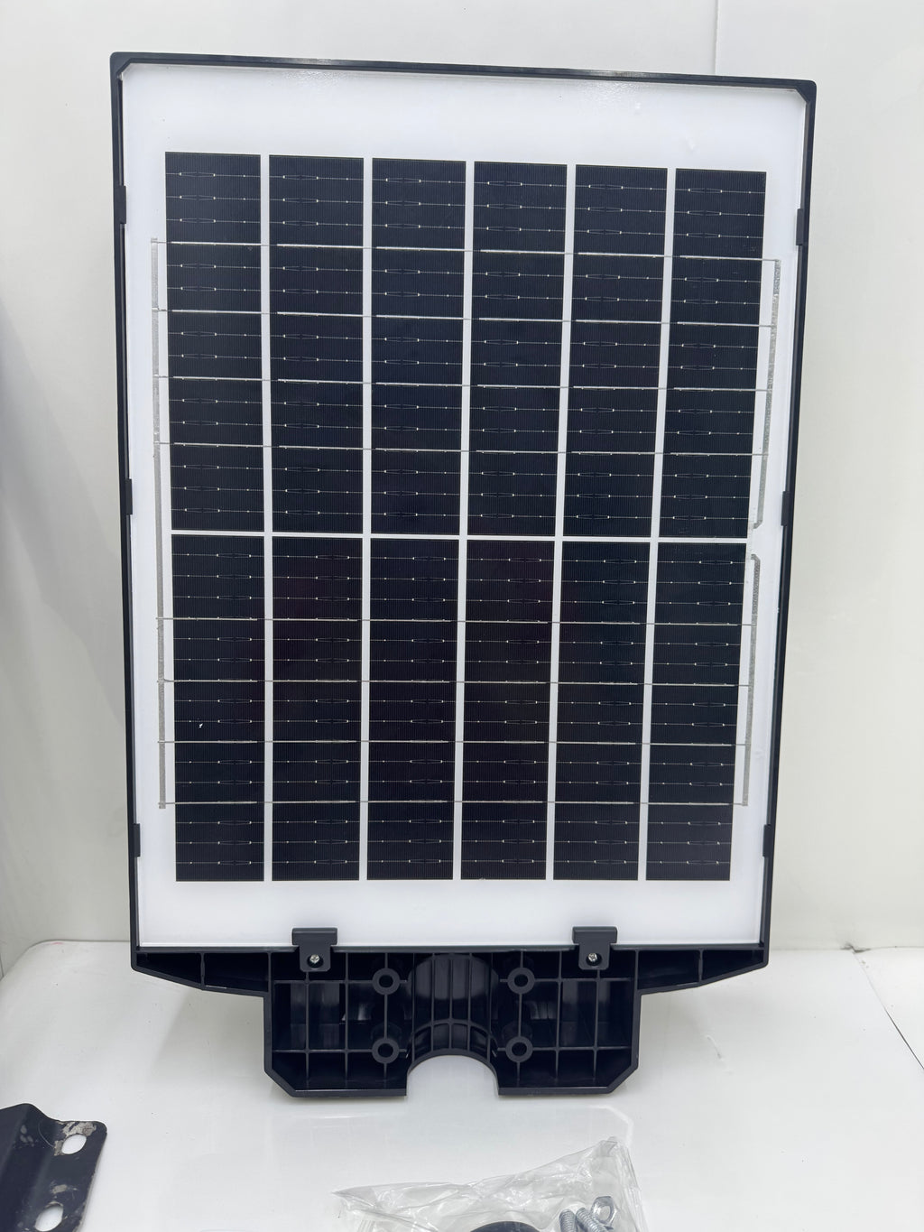 LÁMPARA SOLAR 1600 watts jortan