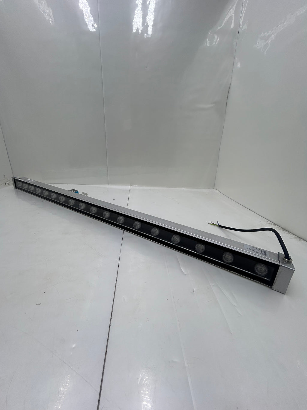 BARRA RGB ELÉCTRICA 1 METROS