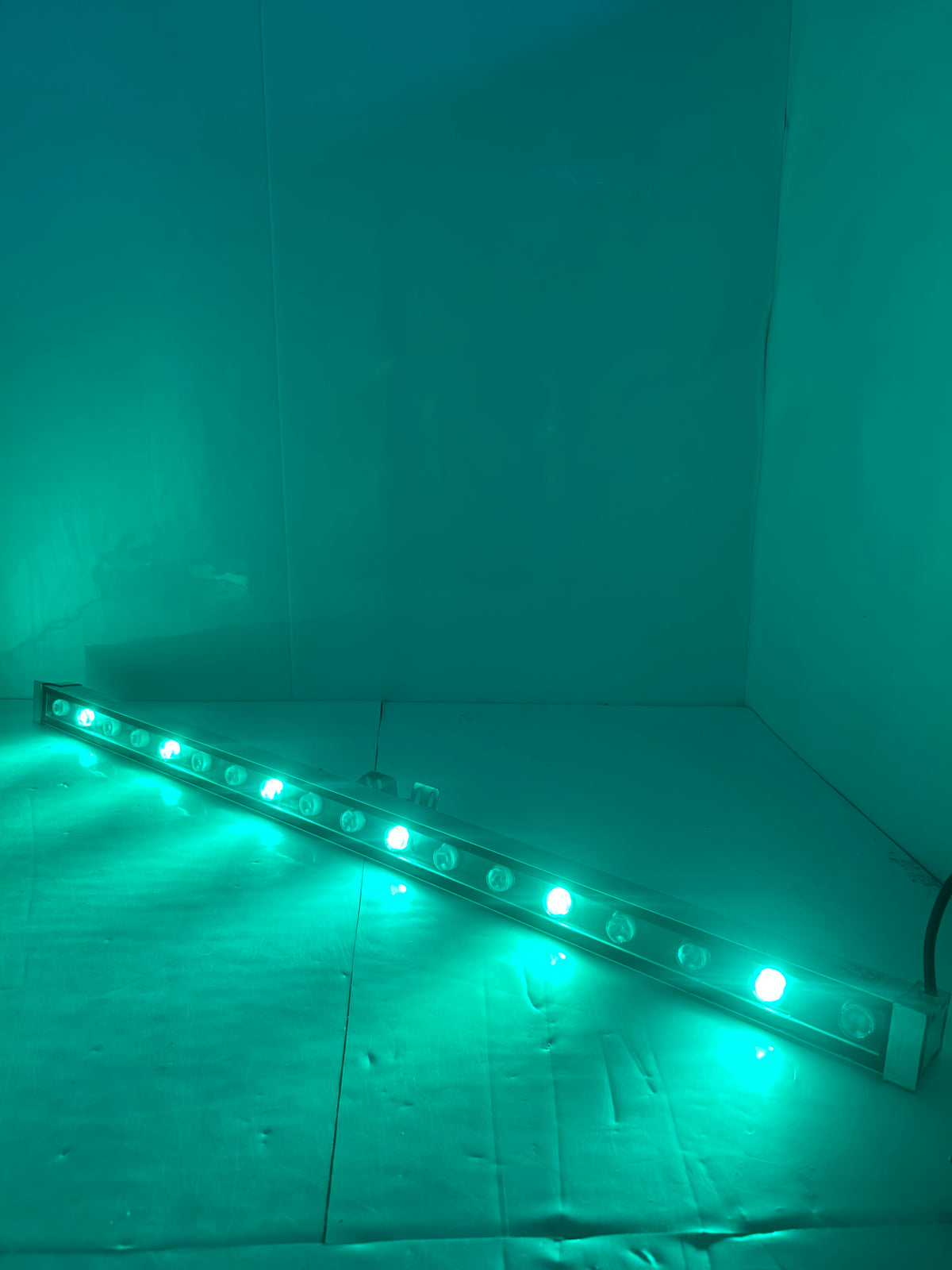 BARRA RGB ELÉCTRICA 1 METROS
