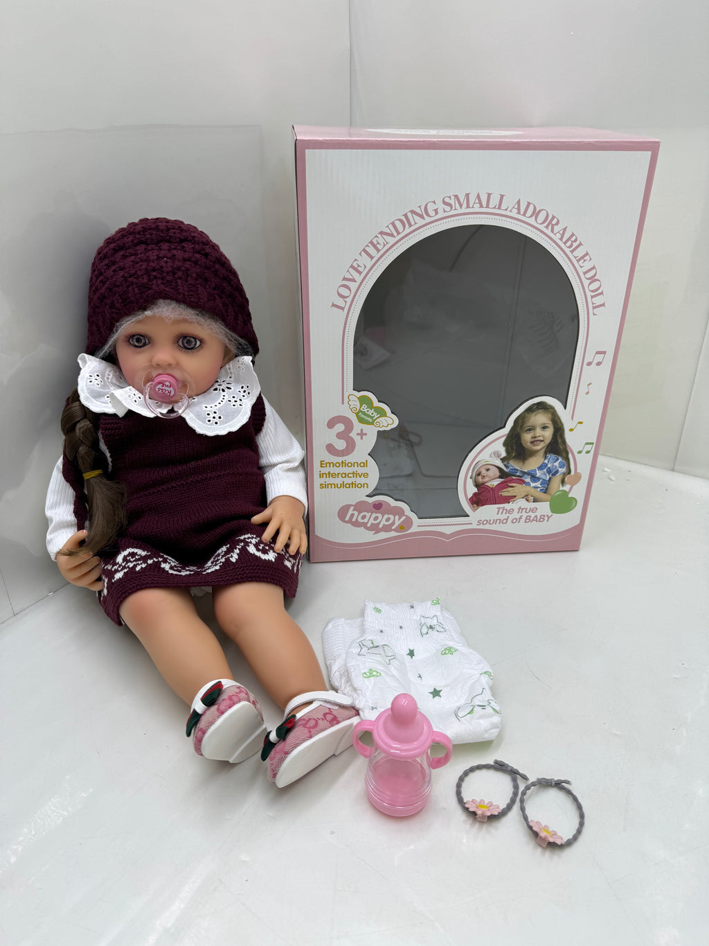 MUÑECAS CON ROPA CAMBIABLE