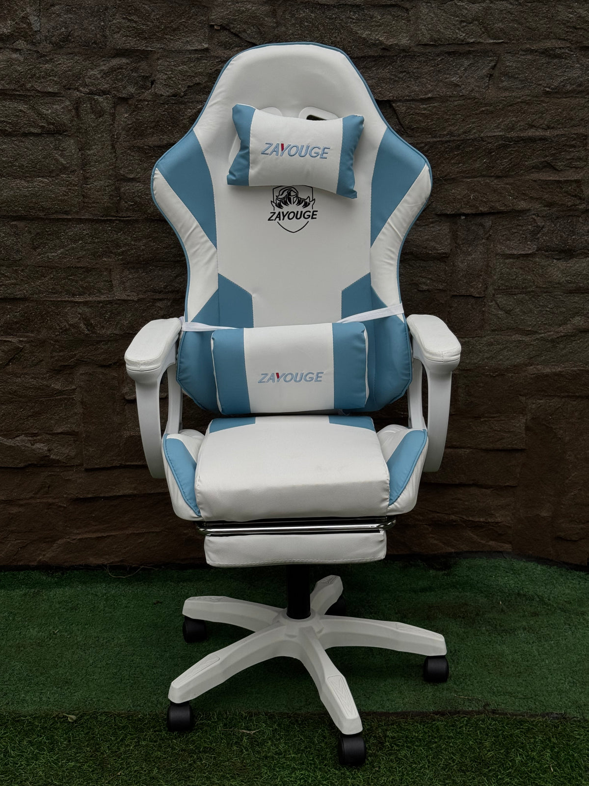 SILLA GAMING CON REPOSAPIES