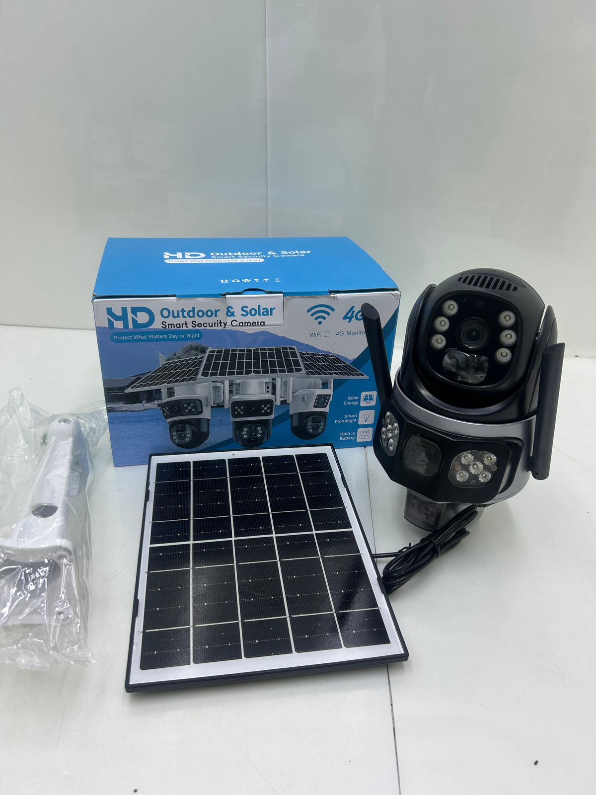 CÁMARA SOLAR CON CHIP 4G DOBLE LENTE