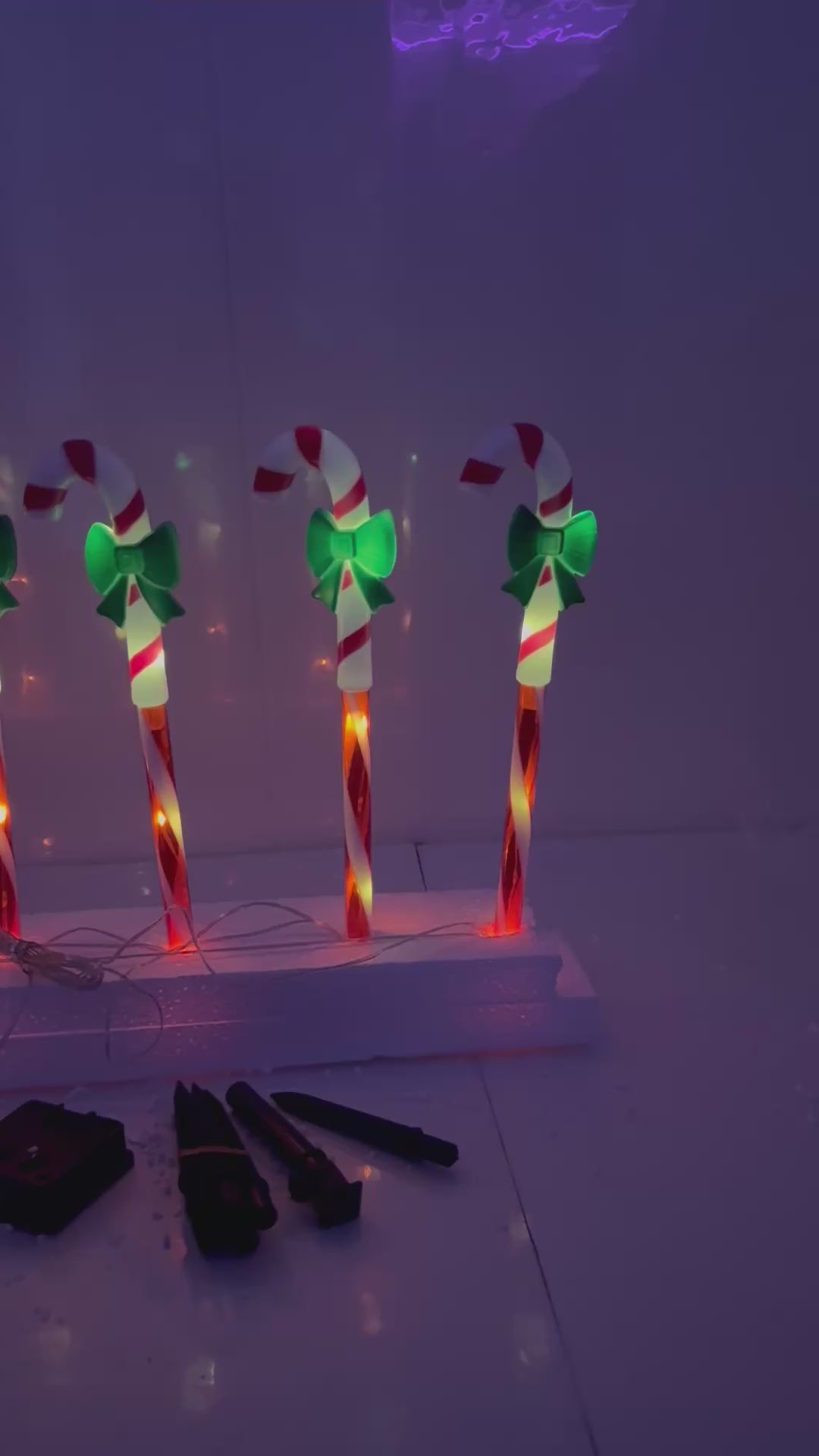 ESTACA SOLAR BASTON CANDY NAVIDEÑOS