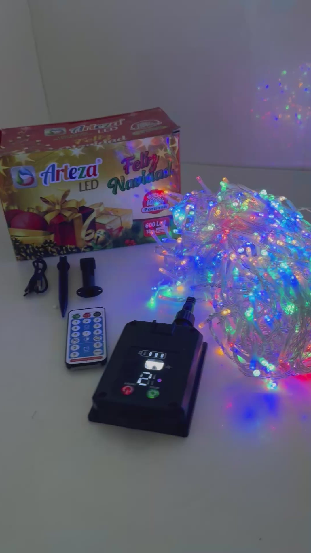 CASCADA SOLAR MULTICOLOR 18M NAVIDEÑOS