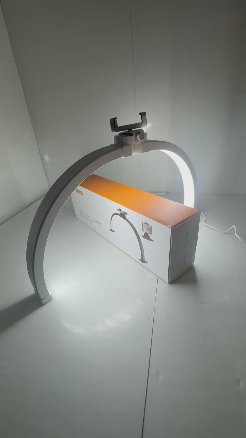 LÁMPARA DE MEDIA LUNA PARA MESA
