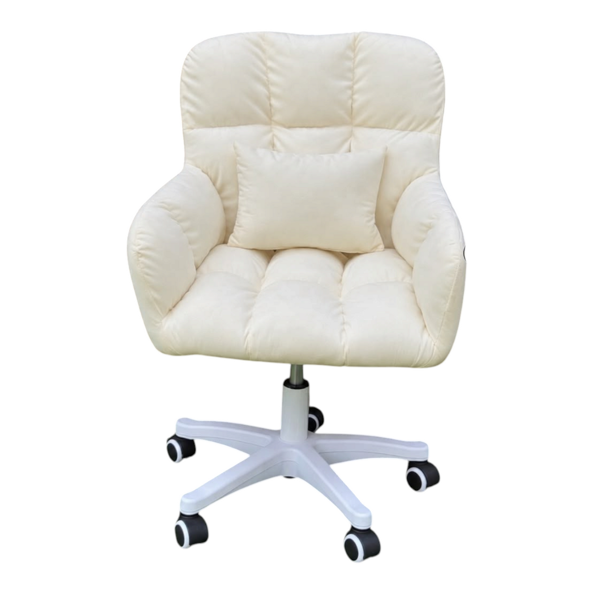 Silla giratoria acolchada EASY STORE color crema con cojín, base blanca con ruedas y diseño ergonómico moderno